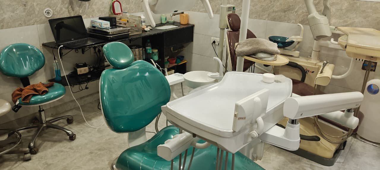 Second surgical dental operatory chair